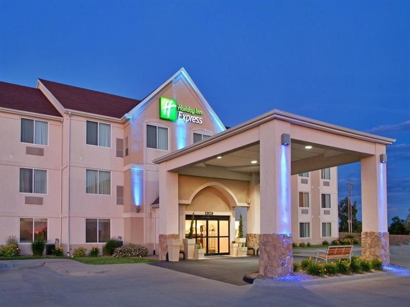 Holiday Inn Express Hotel & Suites Maryville By Ihg Eksteriør bilde